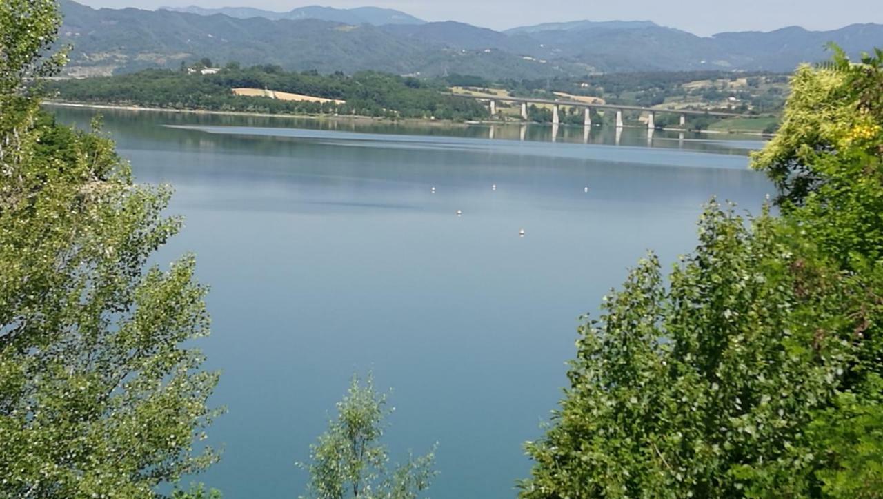 Attico A Barberino Di Mugello Apartment ภายนอก รูปภาพ