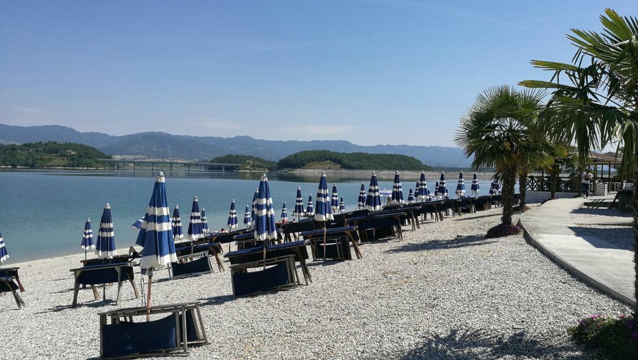 Attico A Barberino Di Mugello Apartment ภายนอก รูปภาพ